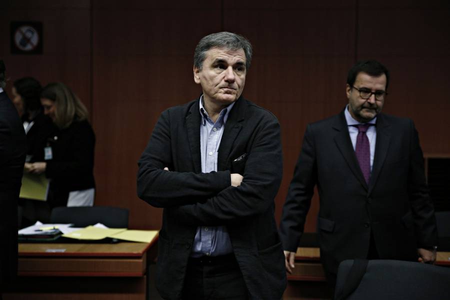 Κόκκινα δάνεια κι αναδρομικά τα «ορόσημα» για τους θεσμούς
