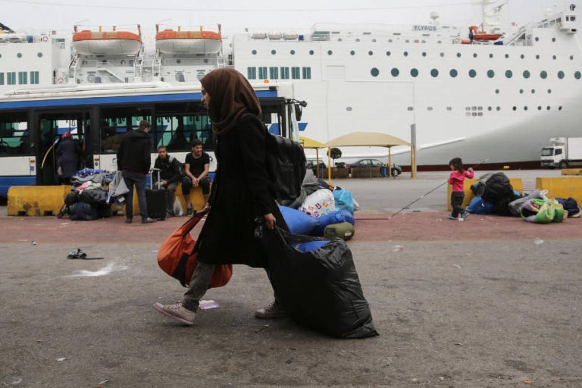 Ακόμη 58 πρόσφυγες και μετανάστες μεταφέρονται σε δομές της ενδοχώρας
