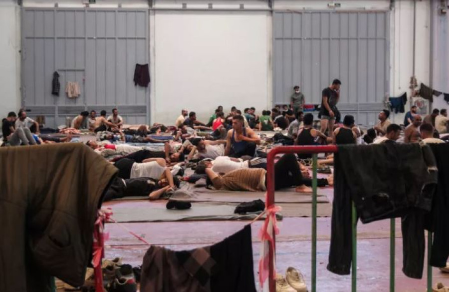 Πλεύρης: Προανήγγειλε ελέγχους σε οργανώσεις με «ατζέντα ανοιχτών συνόρων» – Η θέση των ΜΚΟ