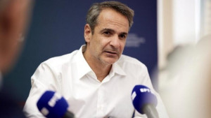 Τηλεδιάσκεψη Μητσοτάκη με το Συντονιστικό Κέντρο Επιχειρήσεων στη Θεσσαλία