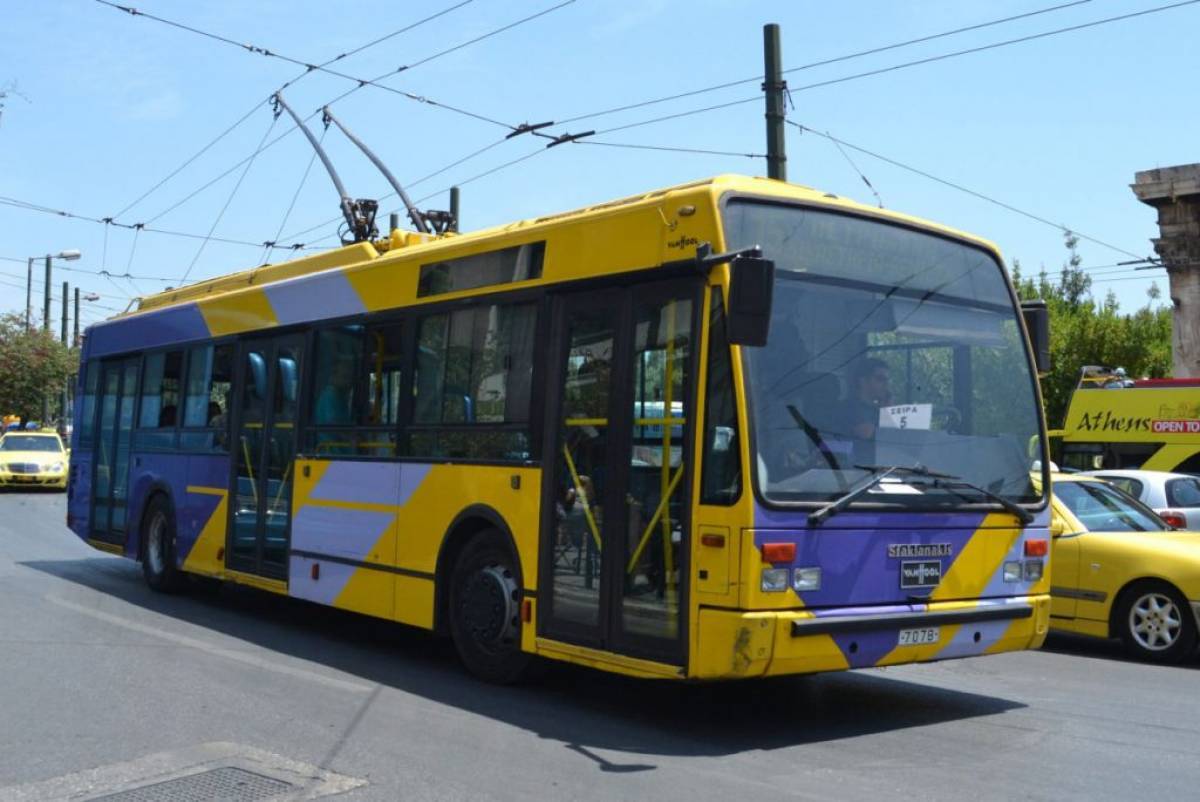 Στάσεις εργασίας σε λεωφορεία και τρόλεϊ την Πέμπτη (18/11)