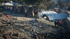 Λέσβος: Αναλαμβάνει δράση για το μεταναστευτικό η Κομισιόν