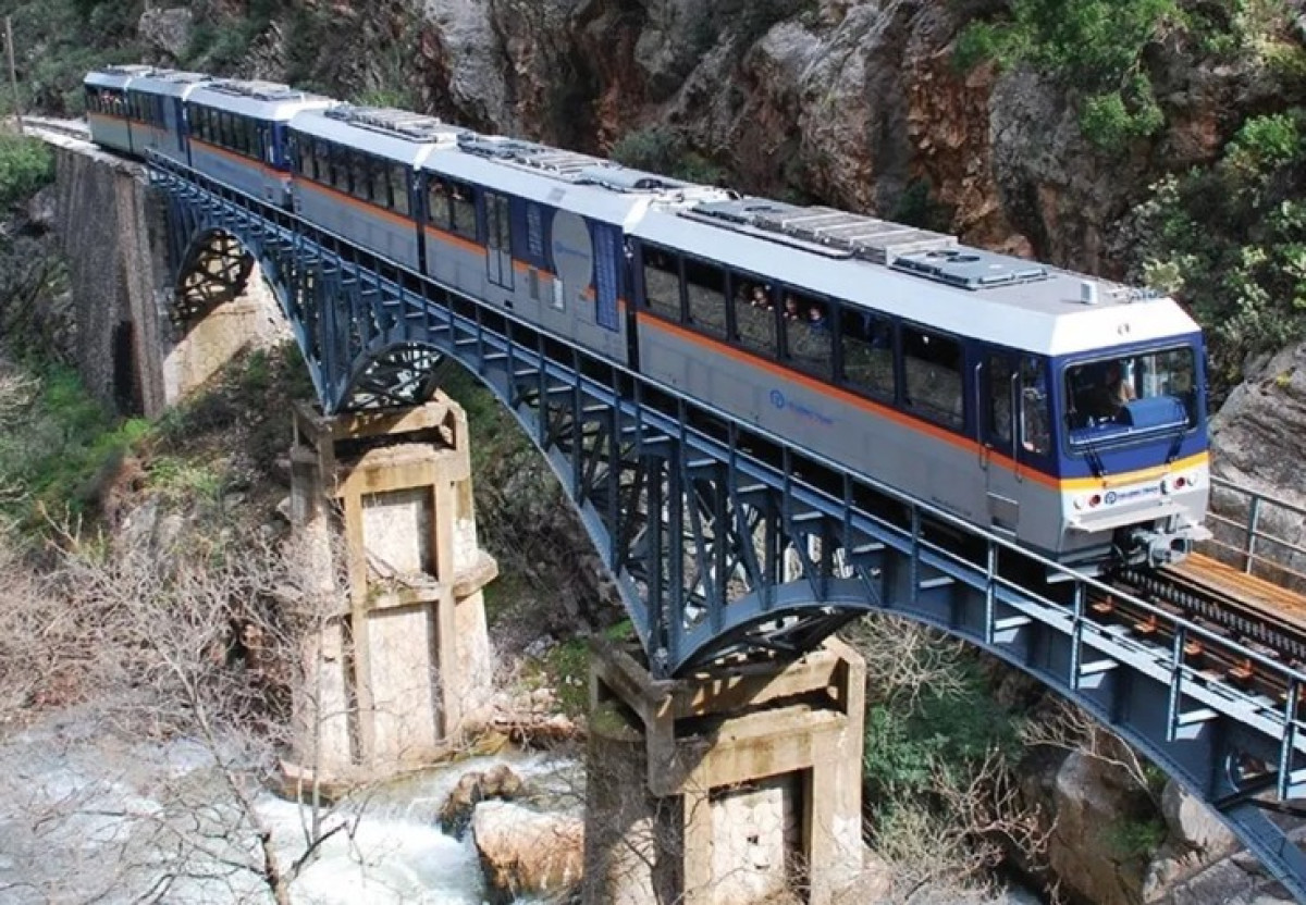Οδοντωτός: Καταργούνται την Παρασκευή 13/2 δρομολόγια λόγω κατολίσθησης - Ανακοίνωση Hellenic Train