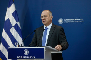 Οικονόμου: Εκλογές στο τέλος της τετραετίας-Όχι σε συνεργασία με Βελόπουλο