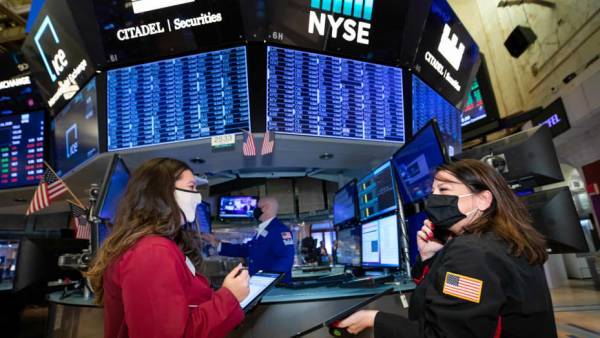 Wall Street: Νέες απώλειες-Δεν ήταν αρκετή η αύξηση του ΑΕΠ