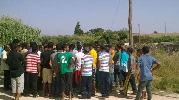 Παροχή βοήθειας στους πληγέντες της Νέας Μανωλάδας