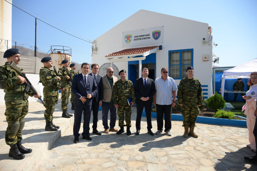 Ανδρουλάκης από Κάσο εναντίον κυβέρνησης: Τα εθνικά συμφέροντα πάνω από την επικοινωνία
