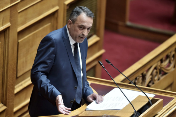 Στίγκας για Κασιδιάρη: Κηροζίνη που όμως,μπορεί και να σε κάψει
