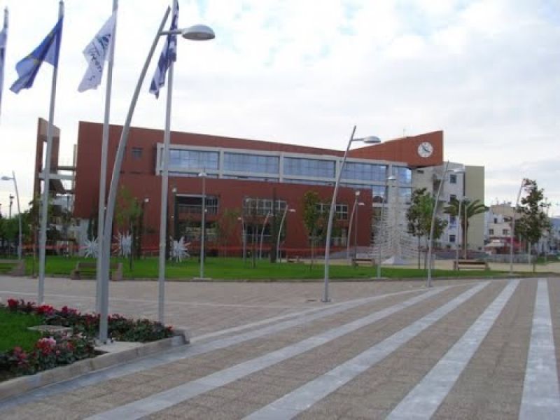 ​Τότε οι νεκροί πεθαίνουνε, όταν τους λησμονάνε!