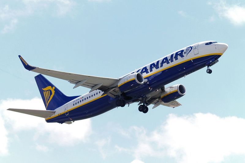 Αυξήθηκαν 55% τα κέρδη της Ryanair