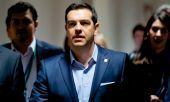 Προσφυγικό, αξιολόγηση και τηλεοπτικές άδειες «πνίγουν» την κυβέρνηση