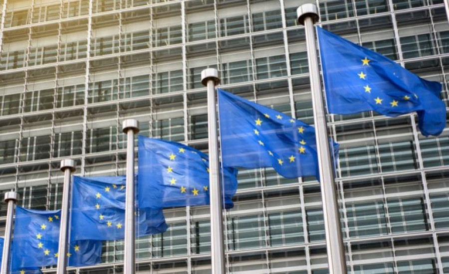 Κομισιόν: Σχέδιο δράσης για επέκταση των δικτύων ηλεκτρικής ενέργειας