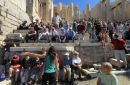 ΣΕΤΕ: Αυξήθηκαν οι τουριστικές ροές τον Ιούλιο
