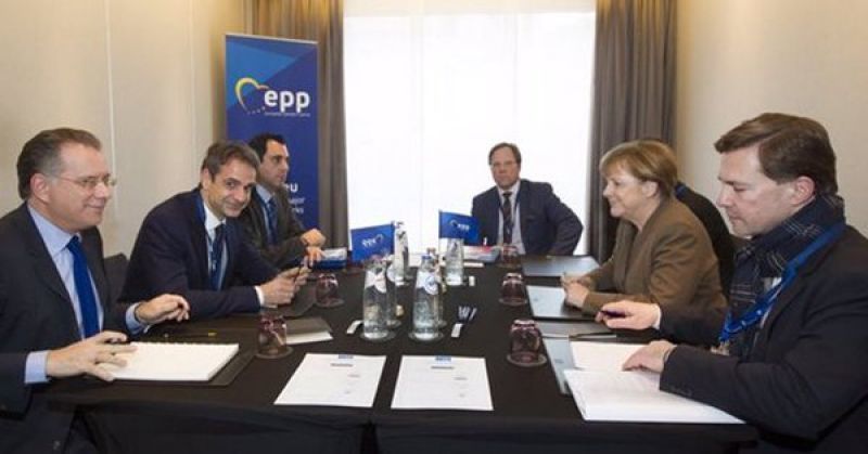 Μητσοτάκης σε Μέρκελ: Ναι στις μεταρρυθμίσεις, όχι στη δραχμή