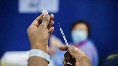Bloοmberg: H ΕΕ έχει εξαγάγει πάνω από 80 εκατ. εμβόλια
