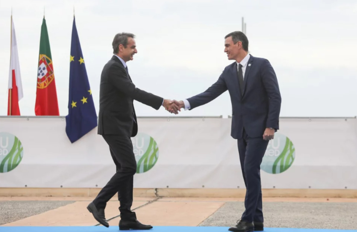 Προσπάθεια Μητσοτάκη να πείσει τους EUMED-9 για το πλαφόν