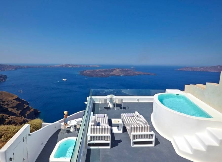 Aqua Vista Hotels: Ανοίγει σταδιακά τα ξενοδοχεία των Κυκλάδων