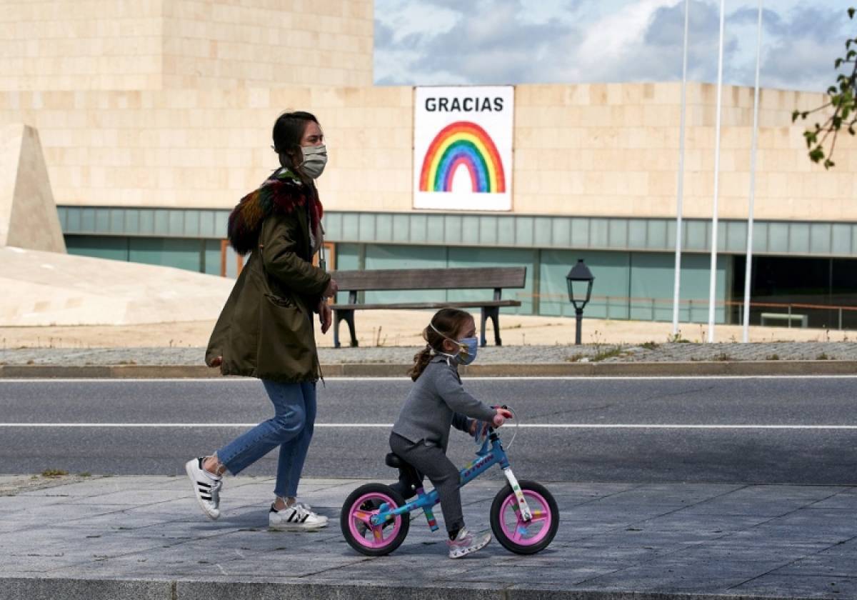 Ισπανία: 376 νεκροί από Covid-19 το τελευταίο 24ωρο