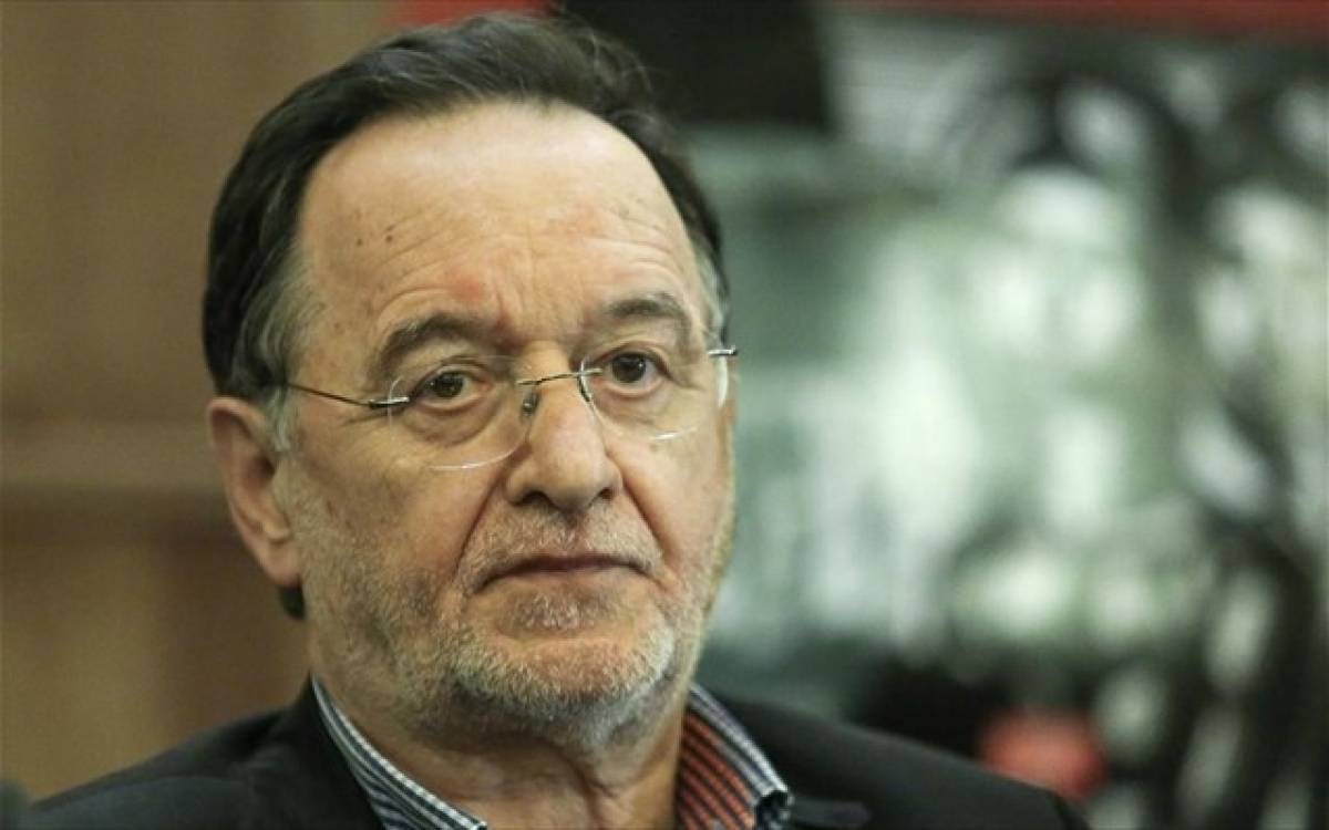 Επίθεση δέχθηκε στα Εξάρχεια ο Λαφαζάνης
