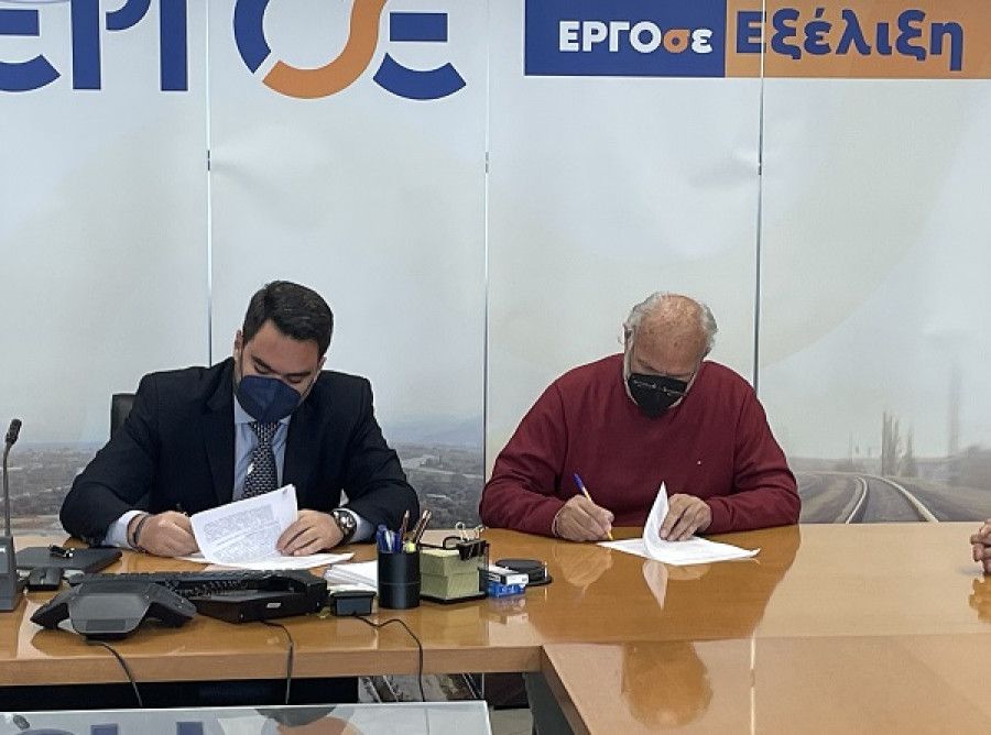 Υπεγράφη η σύμβαση για την αναβάθμιση της σιδηροδρομικής σύνδεσης Λάρισας-Βόλου