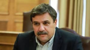 Ξανθός: Σκανδαλώδης η κυβερνητική διαχείριση των μοριακών τεστ