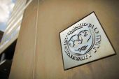 Έκθεση ΔΝΤ: Μη βιώσιμο το ελληνικό χρέος σε κανένα σενάριο