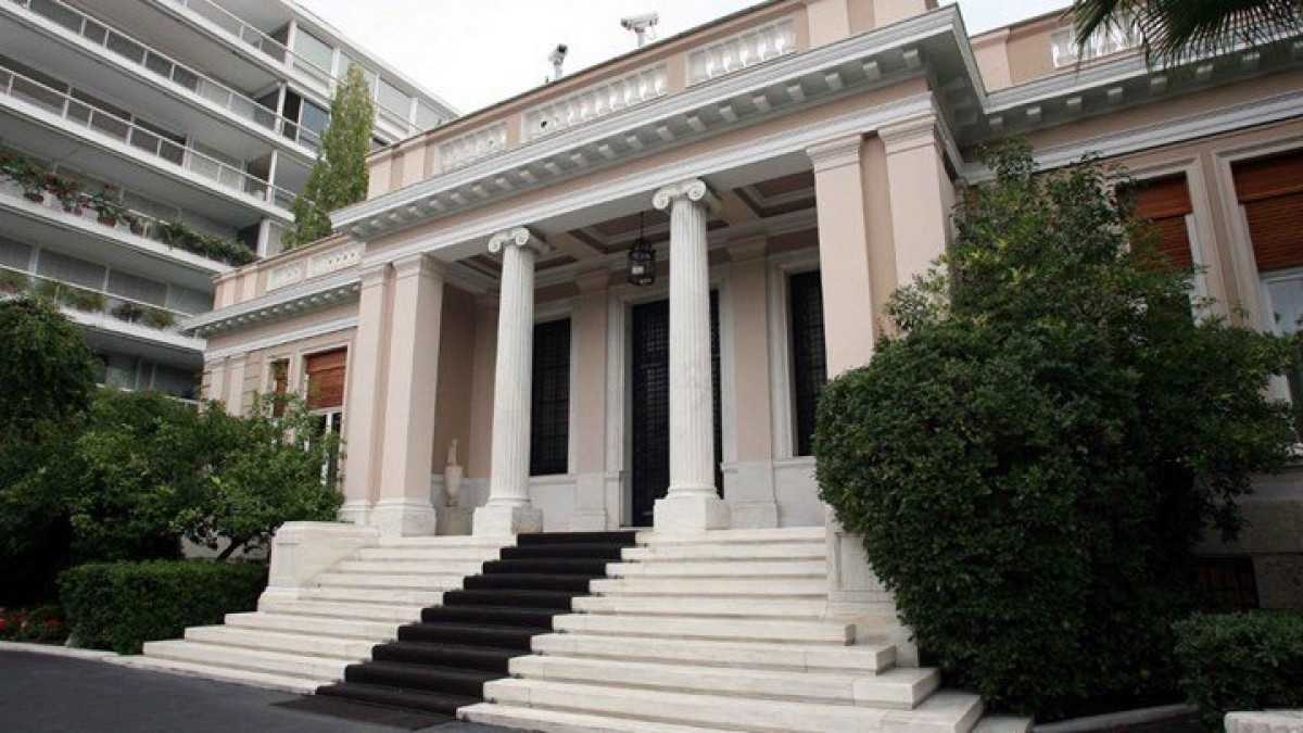 Το σχόλιο του Μαξίμου στην ομιλία Καραμανλή για τις υποκλοπές