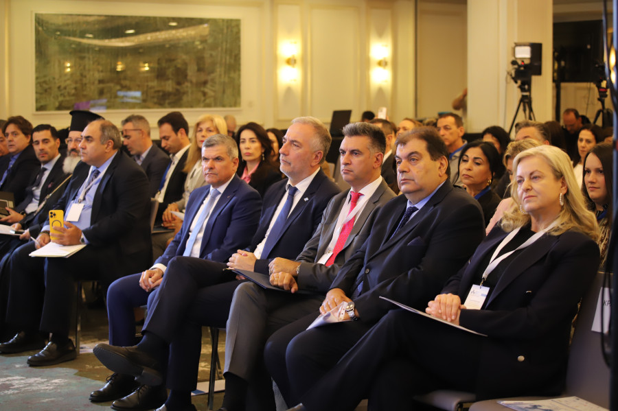 Συνεργασίες, συμπράξεις και κοινοπραξίες των επιχειρήσεων Ελλάδας και Κύπρου
