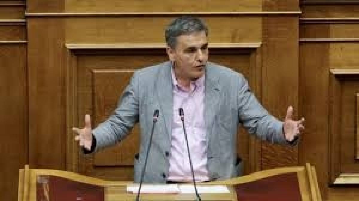 Τσακαλώτος: Δεν βάζουμε το κομματικό συμφέρον πάνω από το εθνικό
