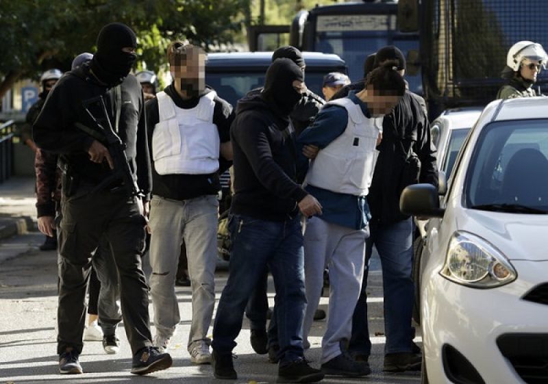 Μέλος των «Πυρήνων» ο 29χρονος βομβιστής- «Φωτιά» το κατηγορητήριο