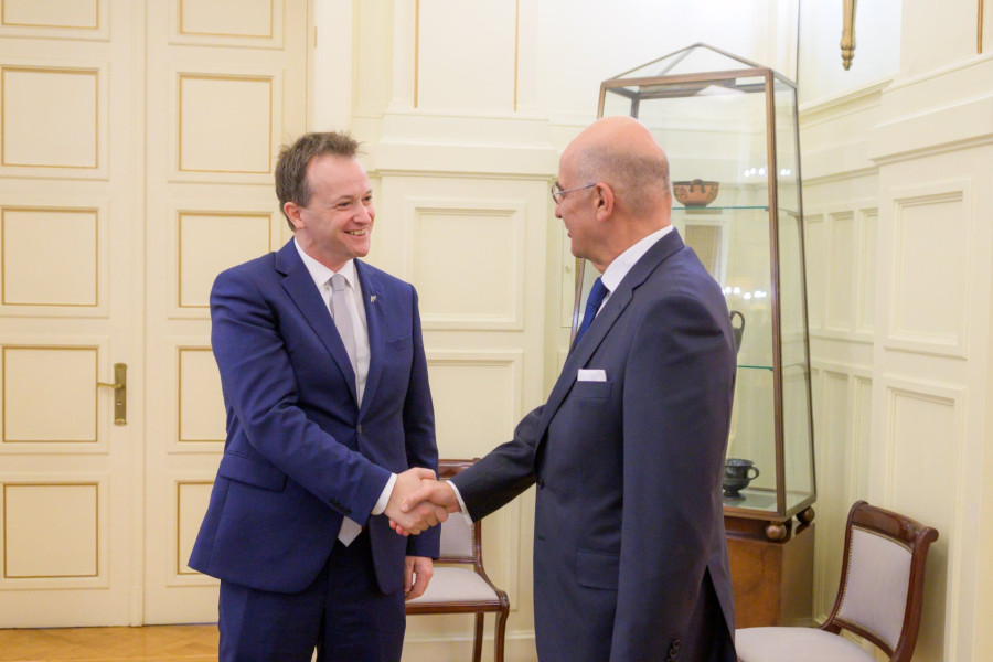 Δένδιας: Συνάντηση με τον απερχόμενο πρέσβη της Ν.Ζηλανδίας- Τι συζητήθηκε