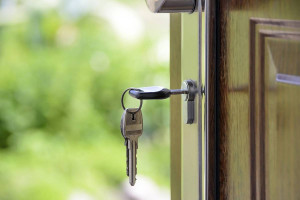 Στεγαστική κρίση: Ραγδαία αύξηση τιμών-Σε ιστορικά χαμηλά η ιδιοκατοίκηση