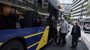 Μέσα Μεταφοράς: Ανάκληση αδειών και αύξηση των δρομολογίων
