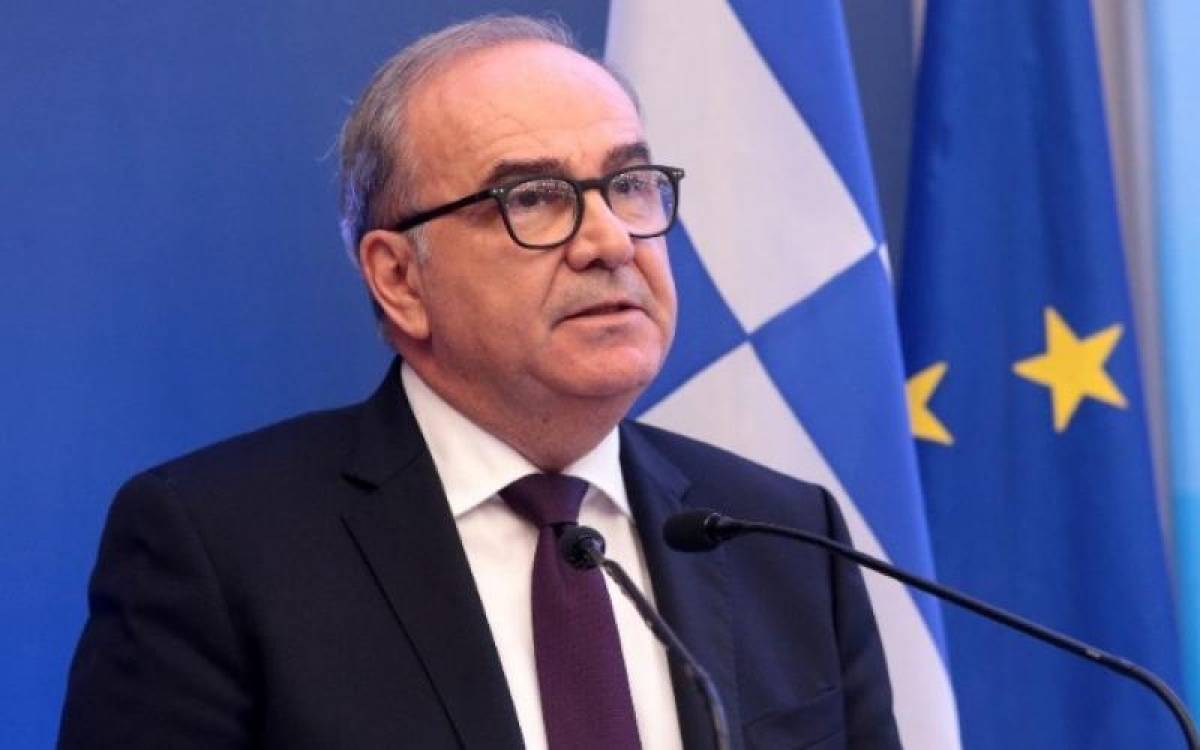 Παπαθανάσης: Η Πολιτεία καλύπτει με μια δέσμη μέτρων την αγορά