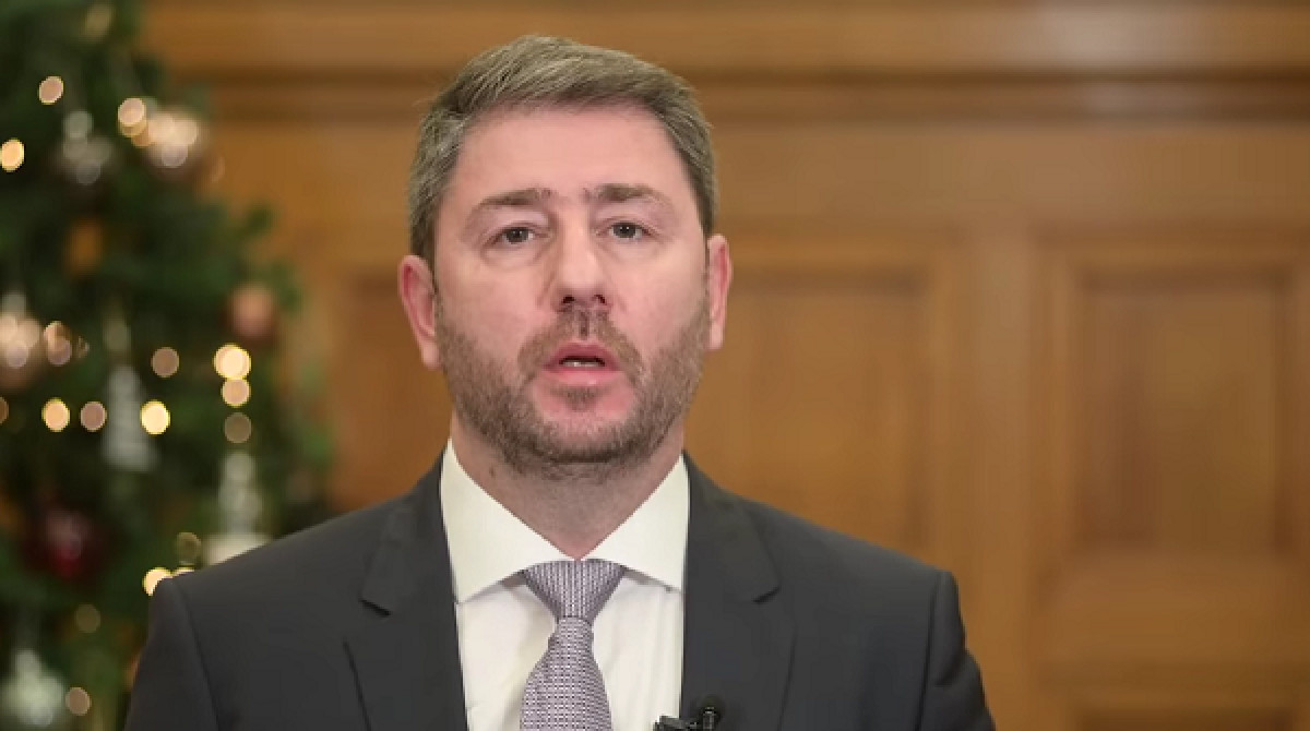 Ανδρουλάκης: Έχουμε χρέος να αντιστρέψουμε το αρνητικό σπιράλ