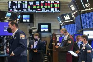 Αρνητικό το κλίμα στη Wall Street-«Μαζεύτηκαν» στο τέλος οι απώλειες