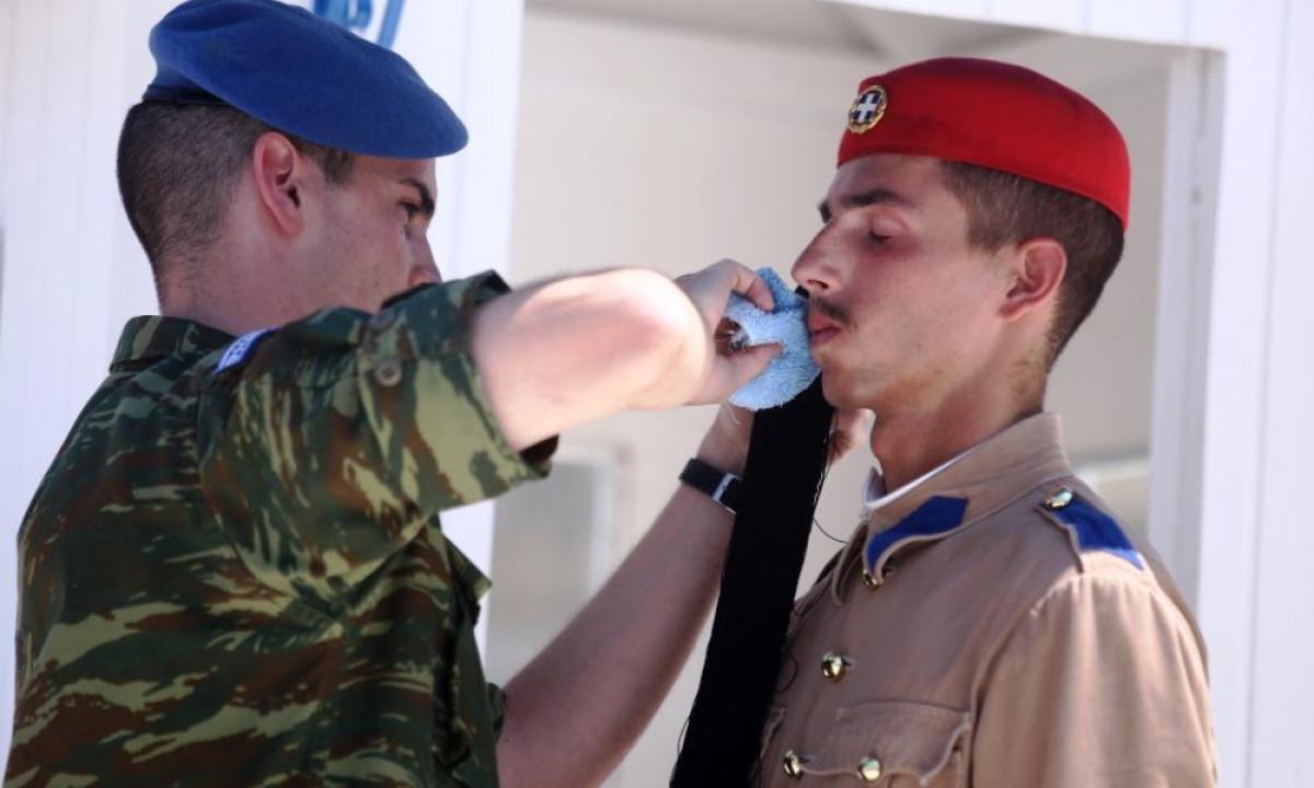 ΓΕΕΘΑ: Μέτρα προστασίας του προσωπικού των Ενόπλων Δυνάμεων στον καύσωνα