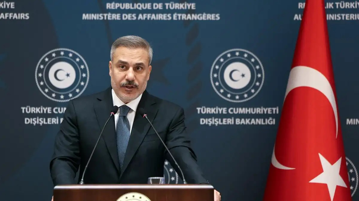 Αιχμές Φιντάν: Μητσοτάκης και Γεραπετρίτης θέλουν λύσεις, αλλά υπάρχει ο... Δένδιας