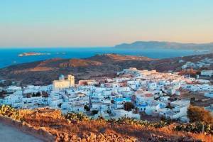 Καταλύματα από Κίμωλο και Κουφονήσια «τα σπάνε» στο e-kyklades.gr