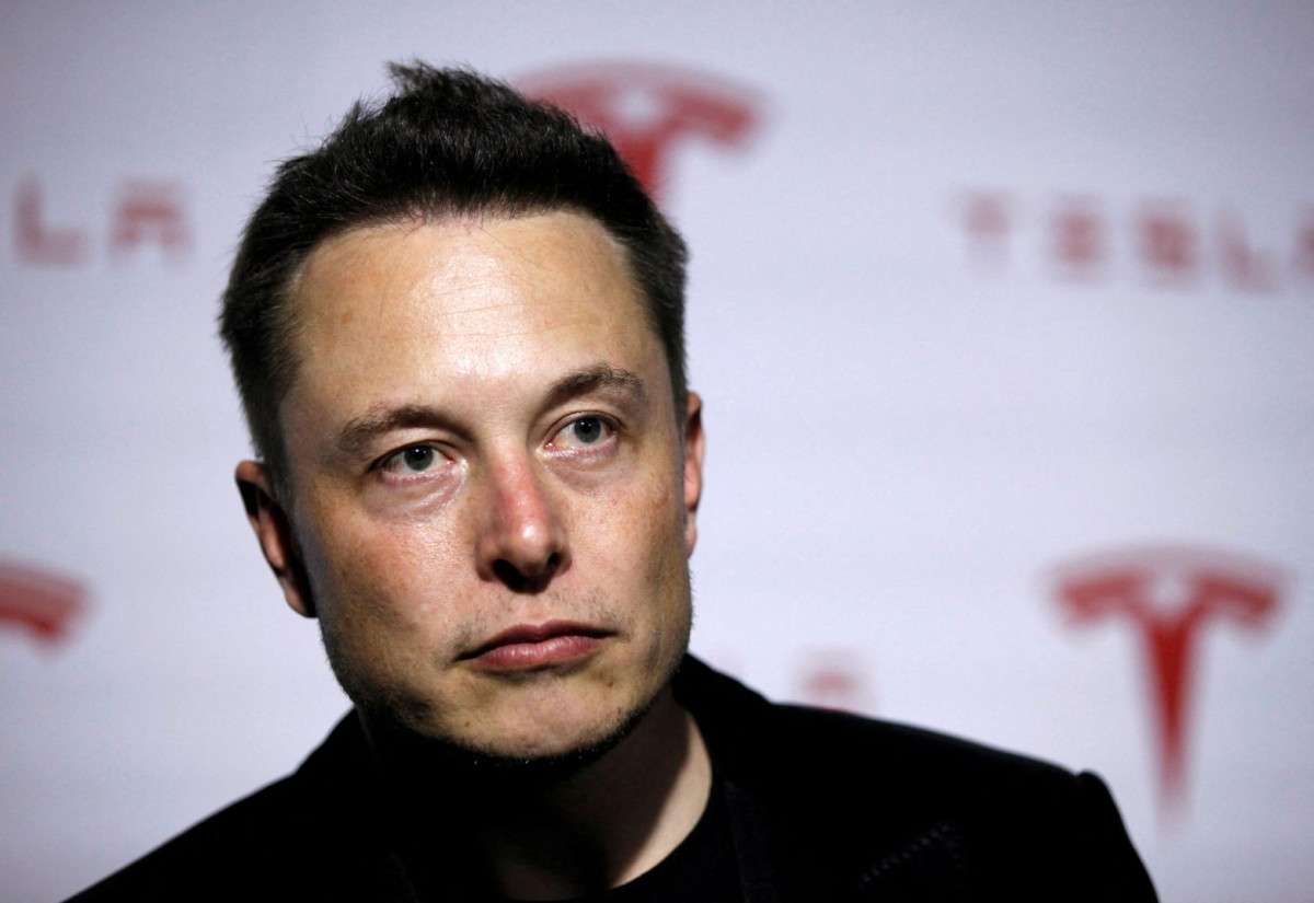 Μασκ- Tesla: Μην επηρεάζεστε από την τρέλα του χρηματιστηρίου
