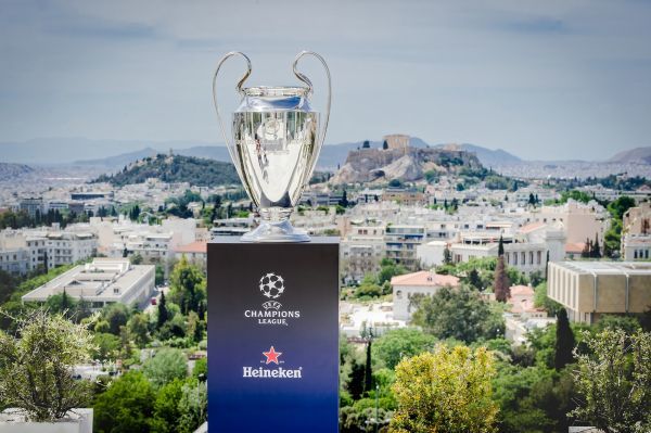 H Heineken «σήκωσε» στην Ελλάδα το τρόπαιο του Champions League