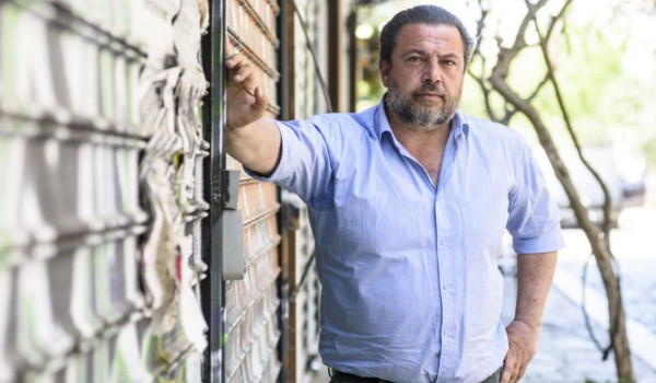 Στάθης Σταμουλακάτος: «Θέλω να είμαι στην τελευταία ταινία του Γιάννη Οικονομίδη» (vid)