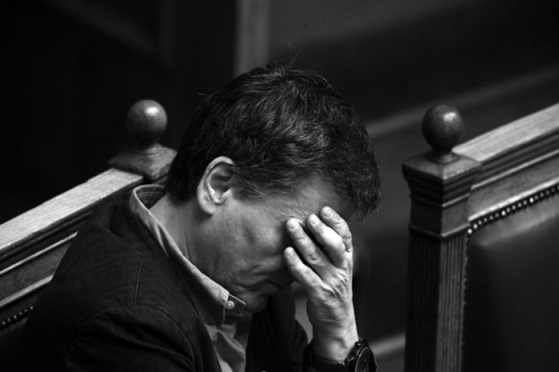 Τι συμβαίνει με τον Ε. Τσακαλώτο; Τον «παραιτούν» γερμανικά ΜΜΕ