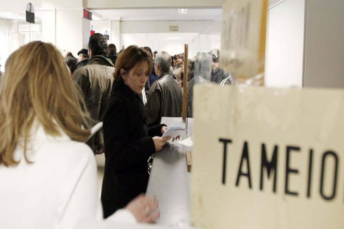 Οι νέες μειωμένες εισφορές για τους επαγγελματίες- Παραδείγματα