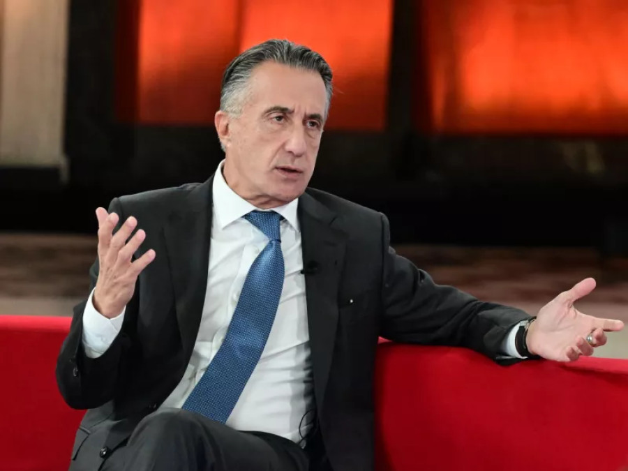 Οι ευθύνες επιχειρηματιών και κυβέρνησης για επενδύσεις