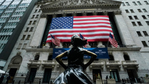 Wall Street: «Βαρίδι» η τεχνολογία ελέω δασμών-«Βουτιά» για τον Nasdaq