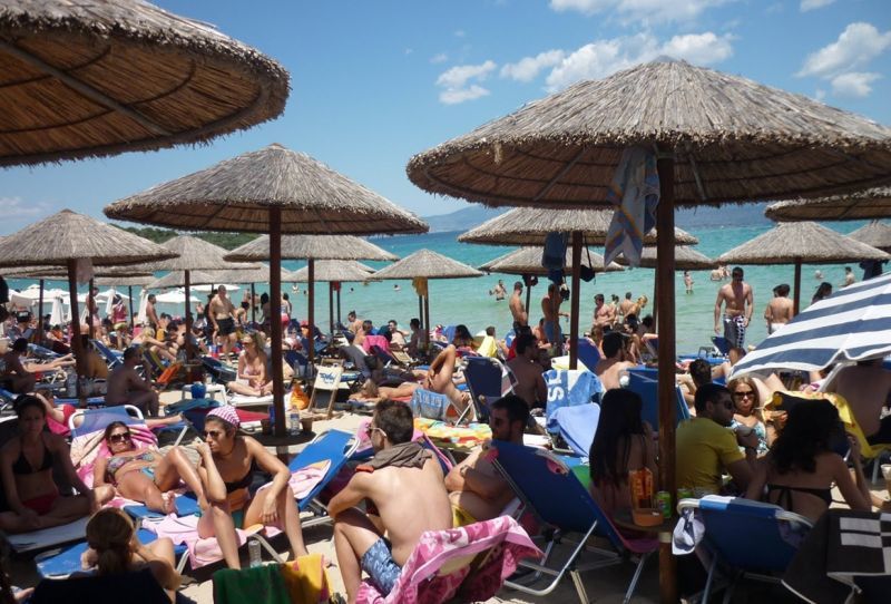 Η ΑΑΔΕ καλεί τους εφοριακούς να επιλέξουν καλοκαιρινό προορισμό