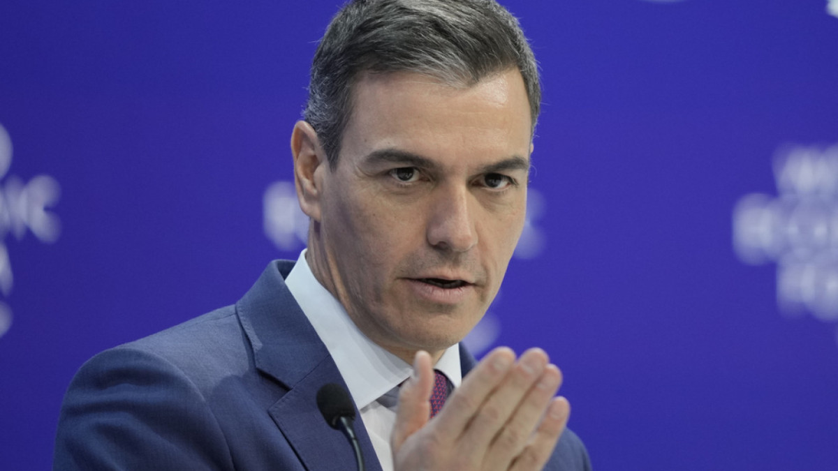 Μαδρίτη: Έφοδος της ισπανικής αστυνομίας στα γραφεία των Σοσιαλιστών για παράνομη χρηματοδότηση