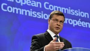Ντομπρόβσκις: «Πρόοδος» με μακράν τον υψηλότερο δείκτη στα κόκκινα δάνεια