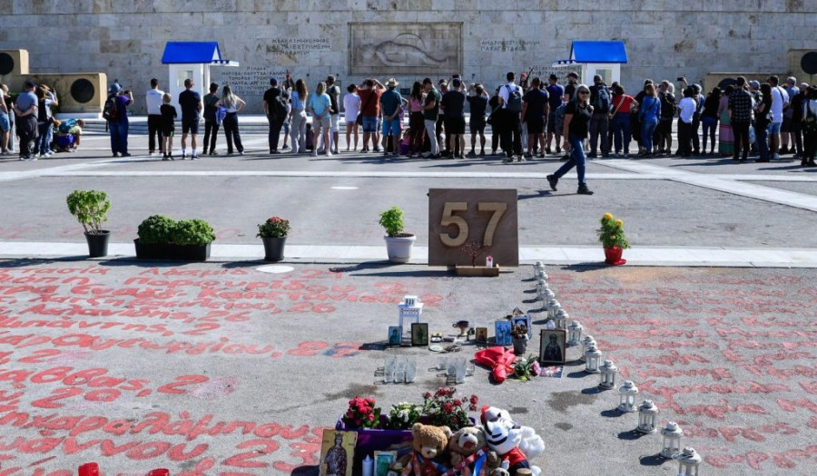 Καρυστιανού για Άγνωστο Στρατιώτη: Μετατρέπουν ένα μνημείο μνήμης, σε μνημείο λήθης – Η αντιπολίτευση να σταθεί δίπλα μας